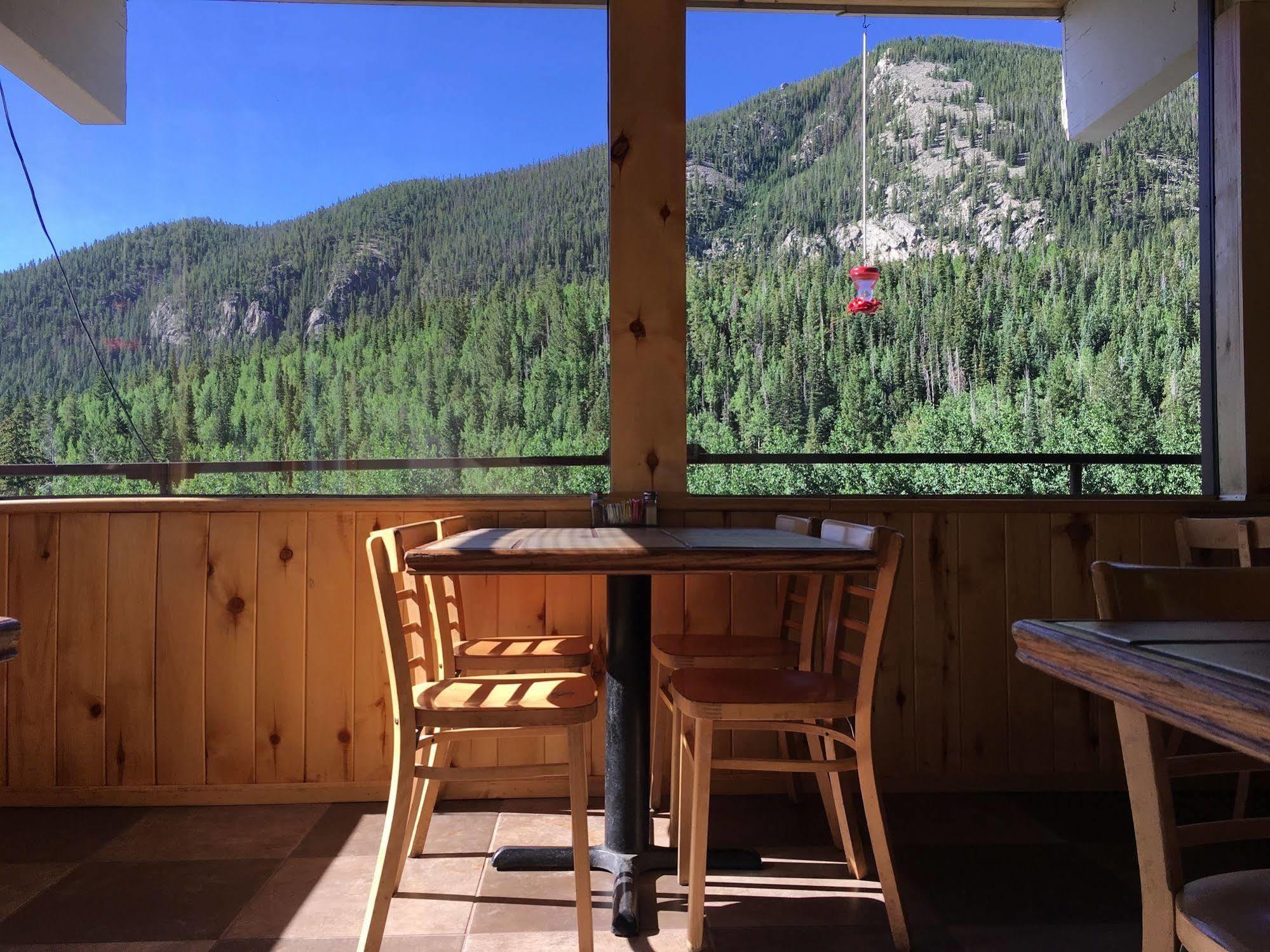 Monarch Mountain Lodge Exterior photo